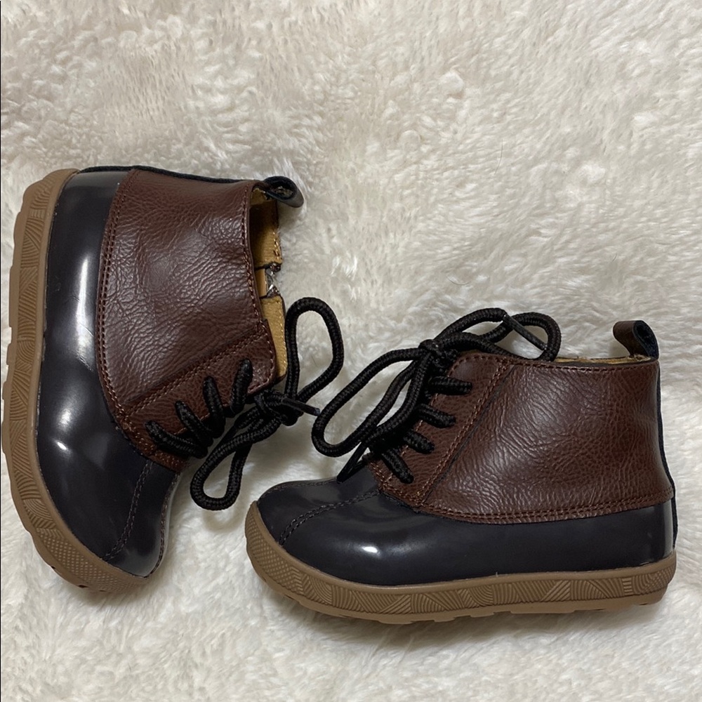 Stylish Brown and Black Leather Boots with Rubber Sole